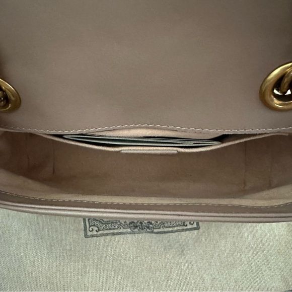Gucci Marmont Mini Shoulder Bag - Picture 10 of 13